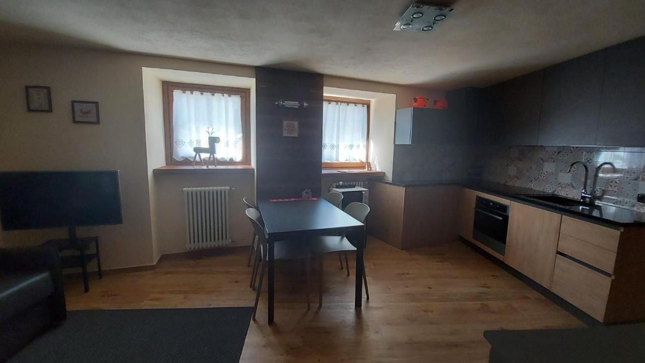 Caratteristico Mono A La Saxe - Condominio Anne Apartament Courmayeur